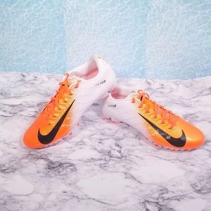 🚨On Hold🚨Vapor Untouchable 3 Speed New Cleats